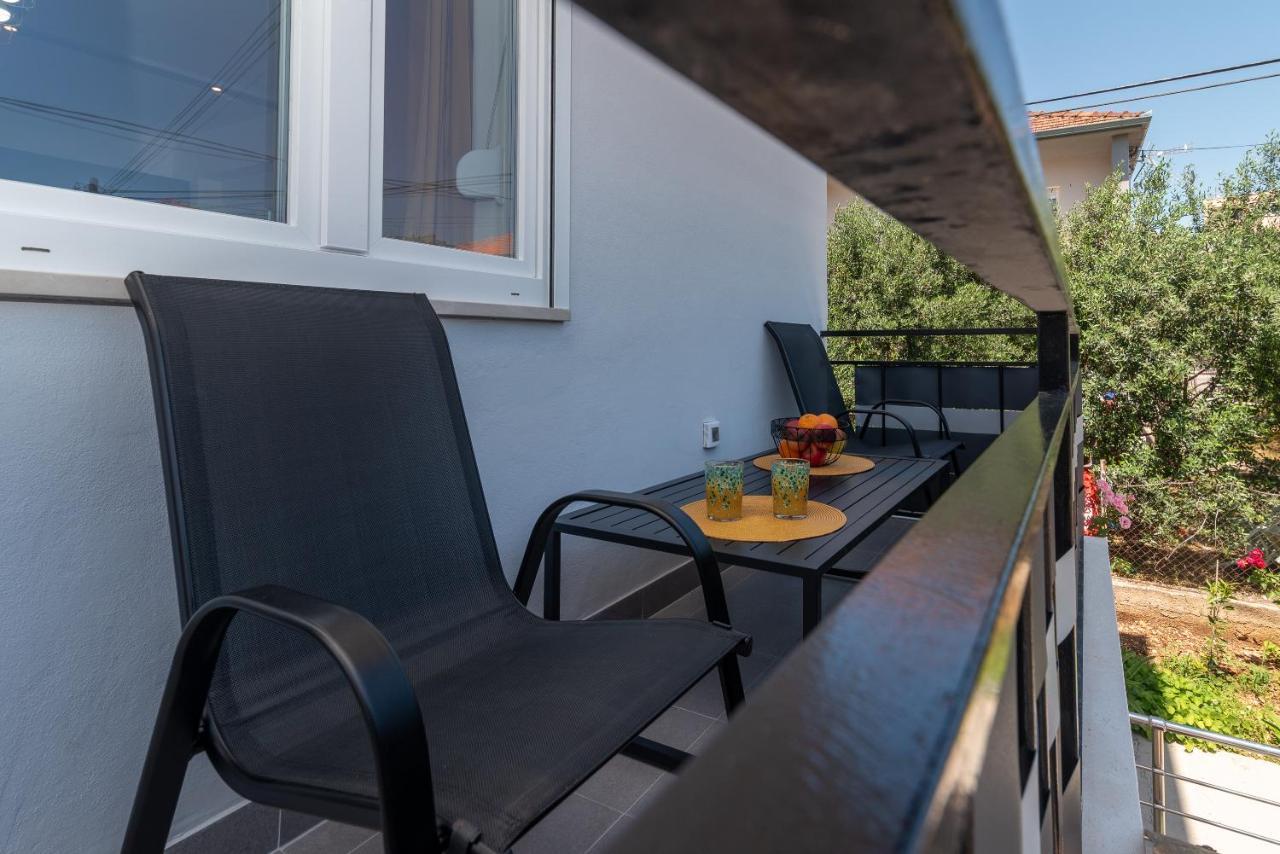 Apartman Galeb Traù Esterno foto