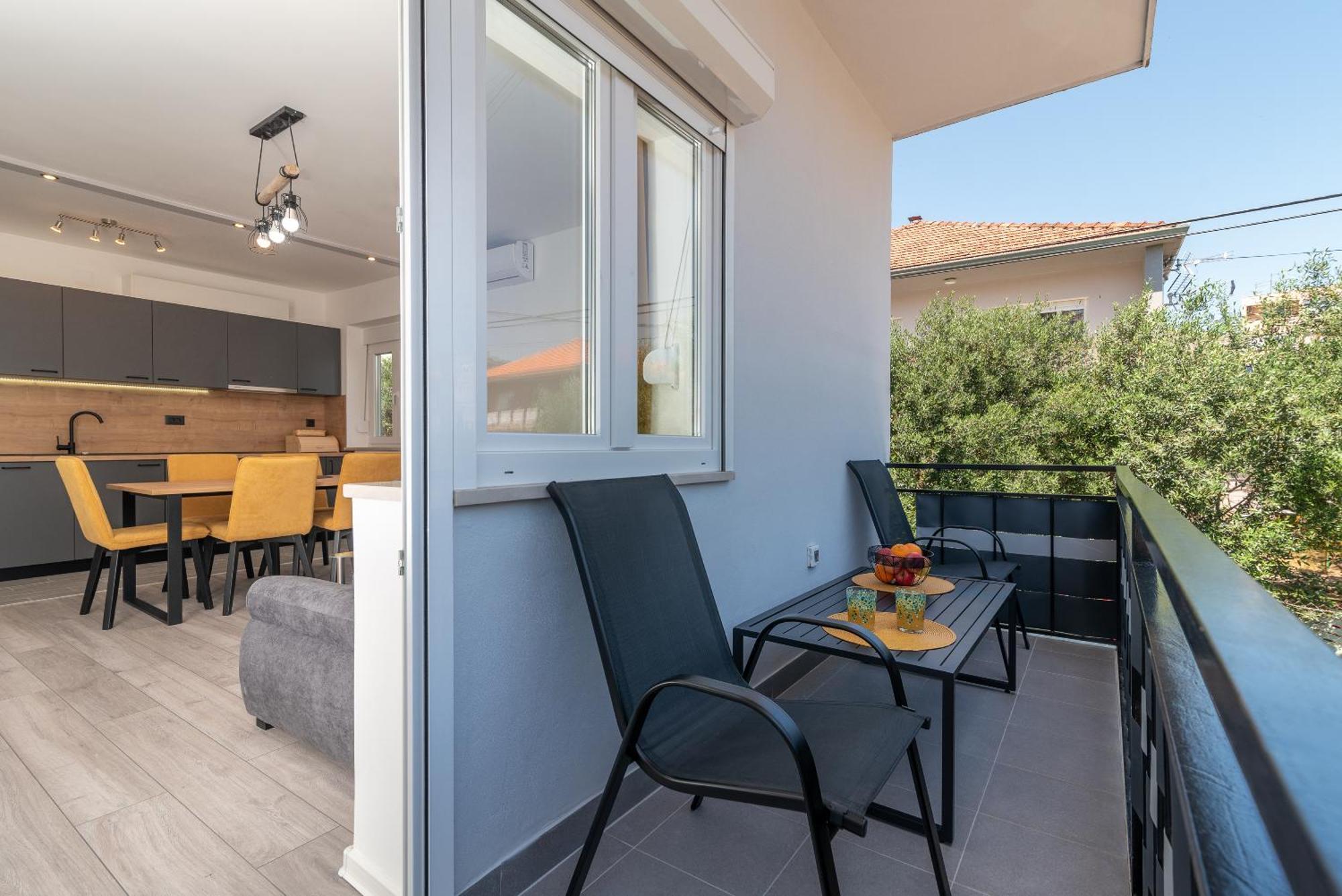 Apartman Galeb Traù Esterno foto